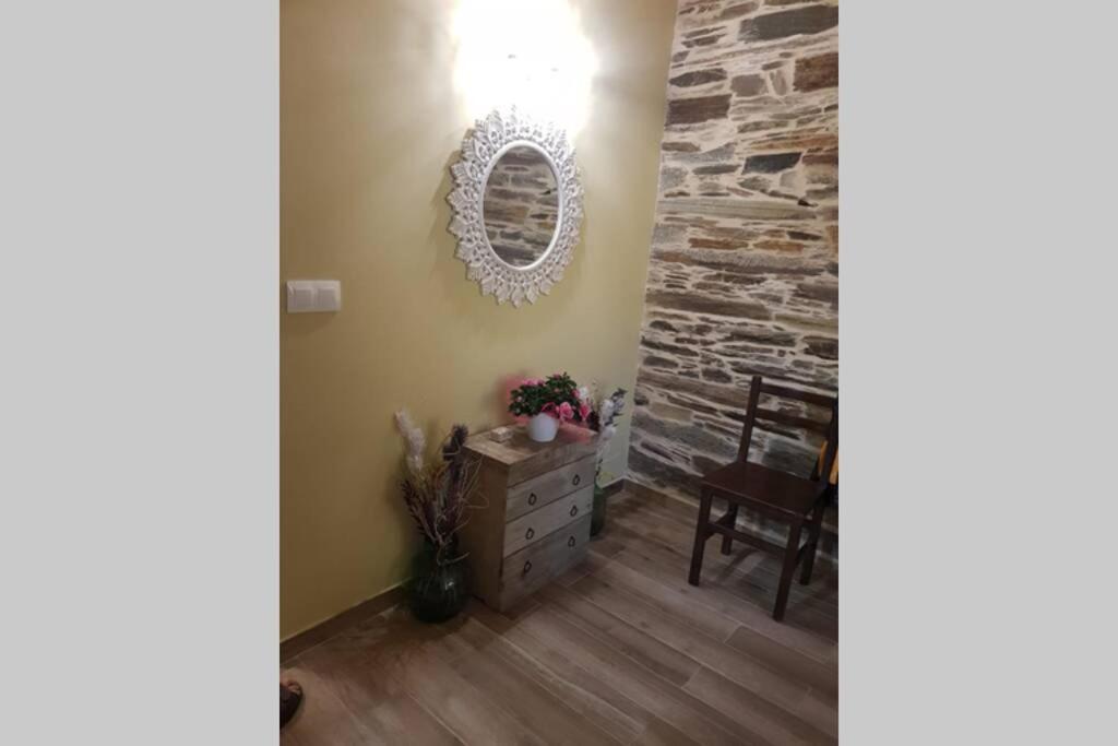 Apartamento Con Vistas Al Rio A Solaina 萨莫斯 外观 照片